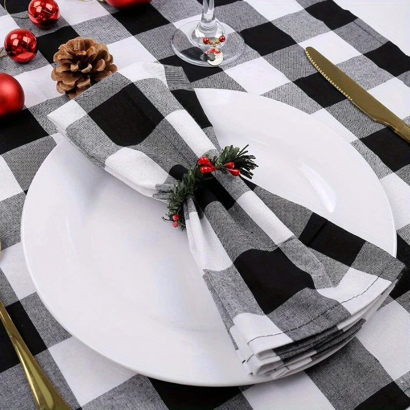 Mini Christmas Wreath Napkin Rings – 12-Piece Decorative Set