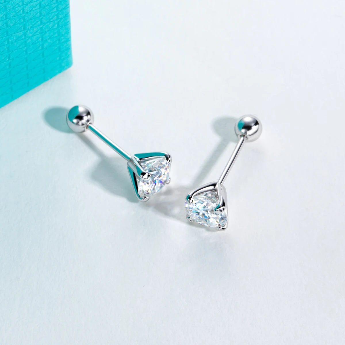 1ct D-Color Moissanite Stud Earrings - 925 Silver 18K Gold Plated