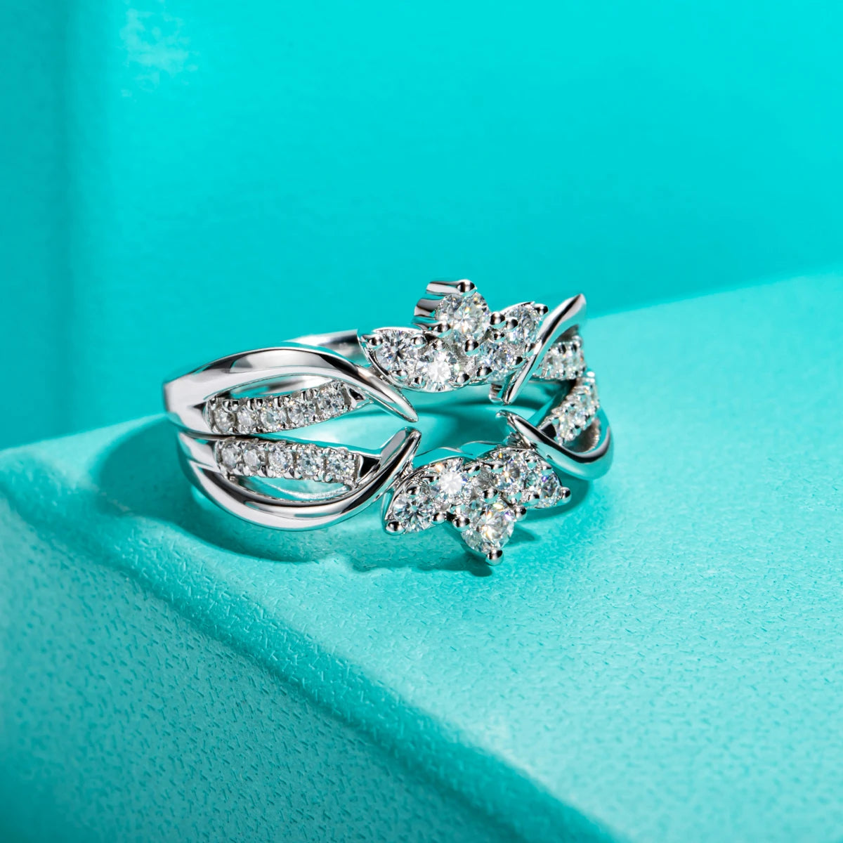 D Color Moissanite Crown Wedding Band Set - 925 Sterling Silver Bridal Ring Set