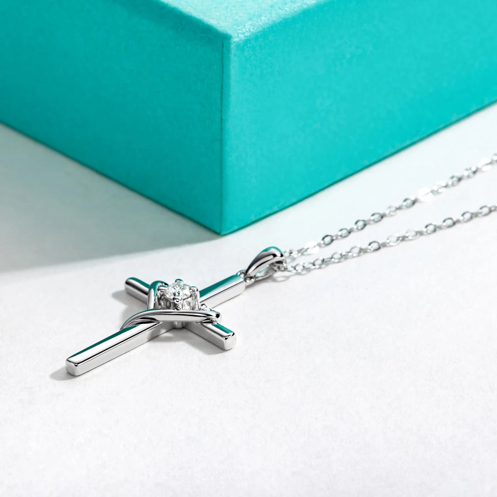 Moissanite Cross Heart Pendant Necklace - 925 Silver 18K Gold Plated