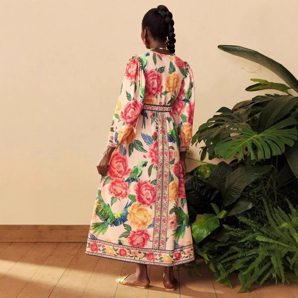 Bohemian Lantern Sleeve Midi Dress - V-Neck Loose Fit Dress