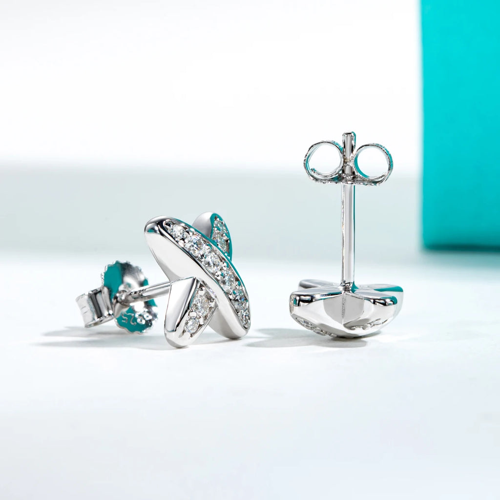 D-Color VVS1 Moissanite Cross Stud Earrings - 925 Sterling Silver
