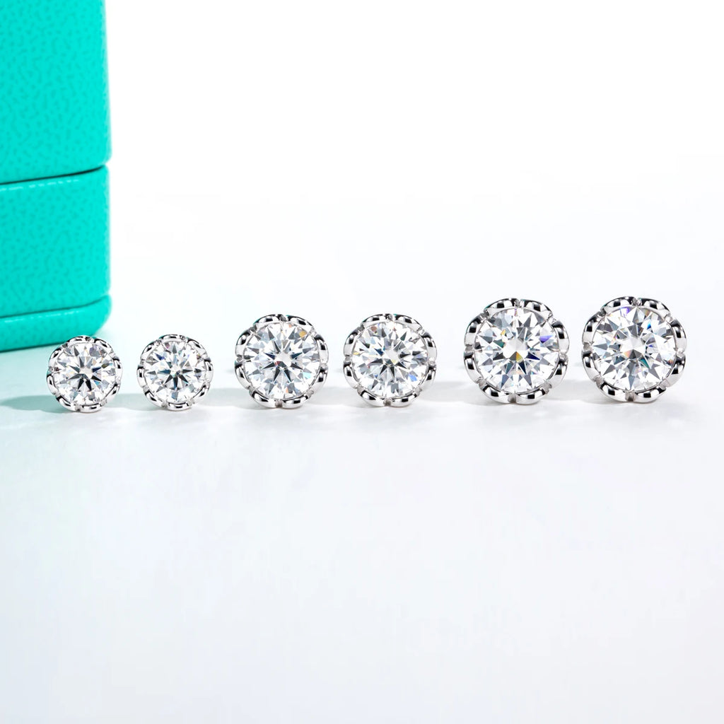 D-Color VVS1 Moissanite Stud Earrings - 925 Sterling Silver
