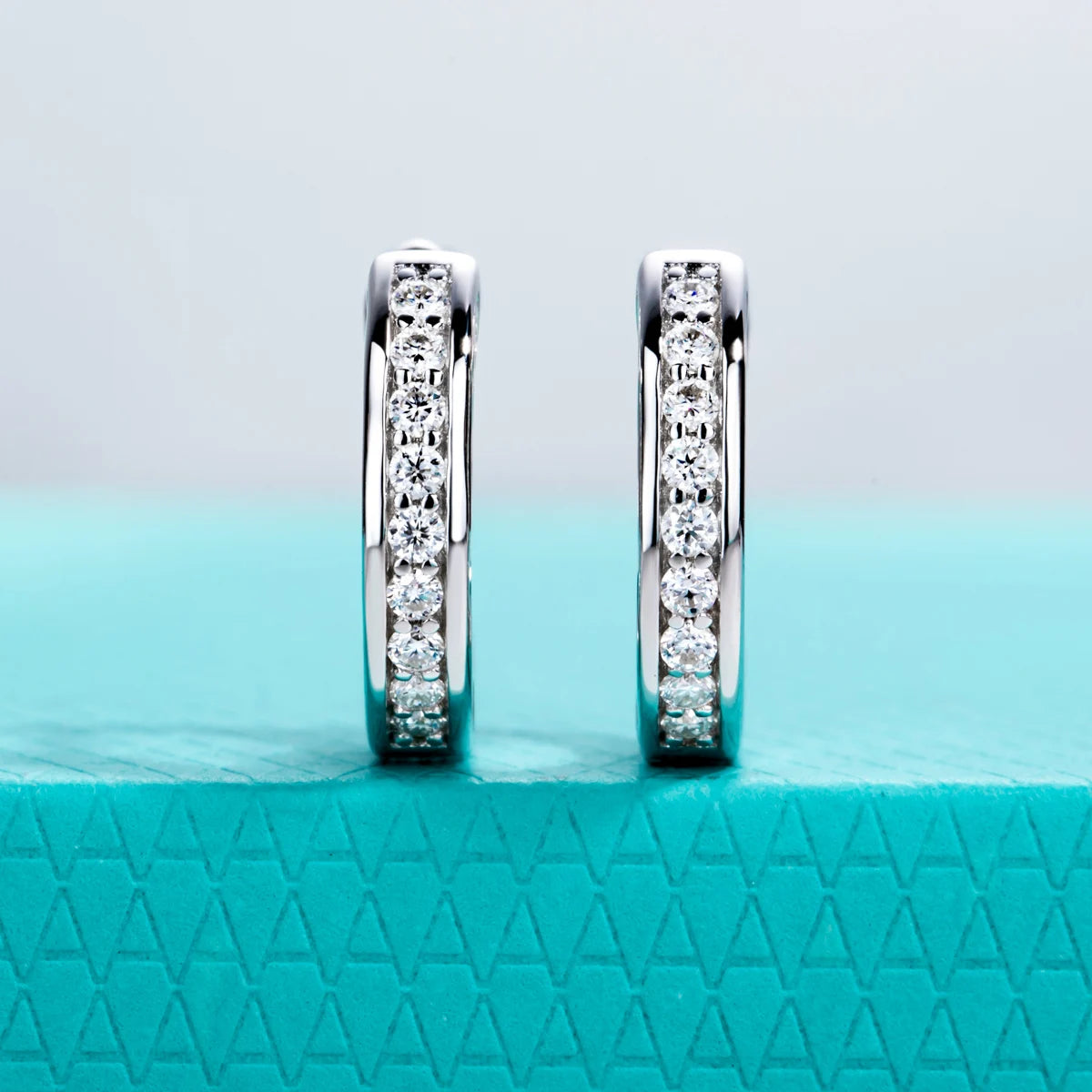 0.56ct Moissanite Hoop Earrings - 925 Sterling Silver