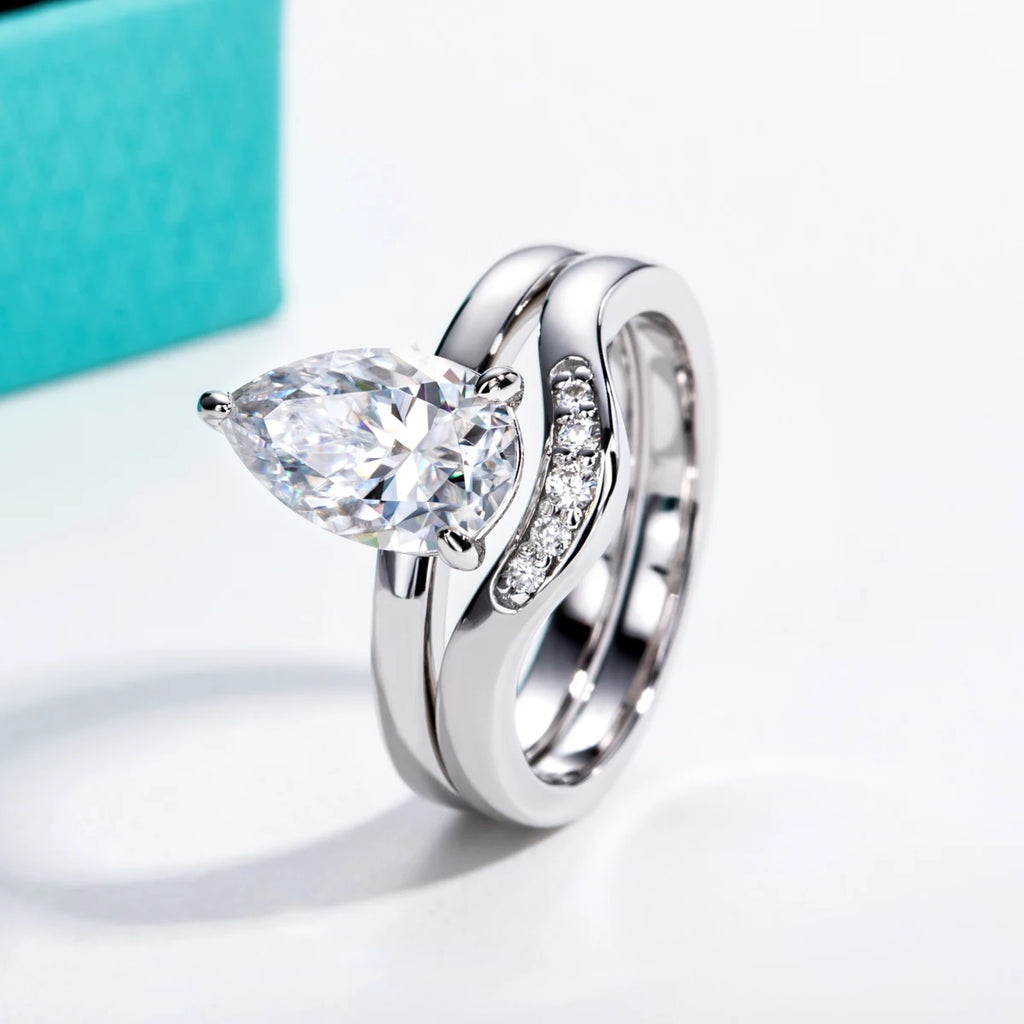 3ct Pear Cut D-Color Moissanite Bridal Ring Set - 925 Sterling Silver