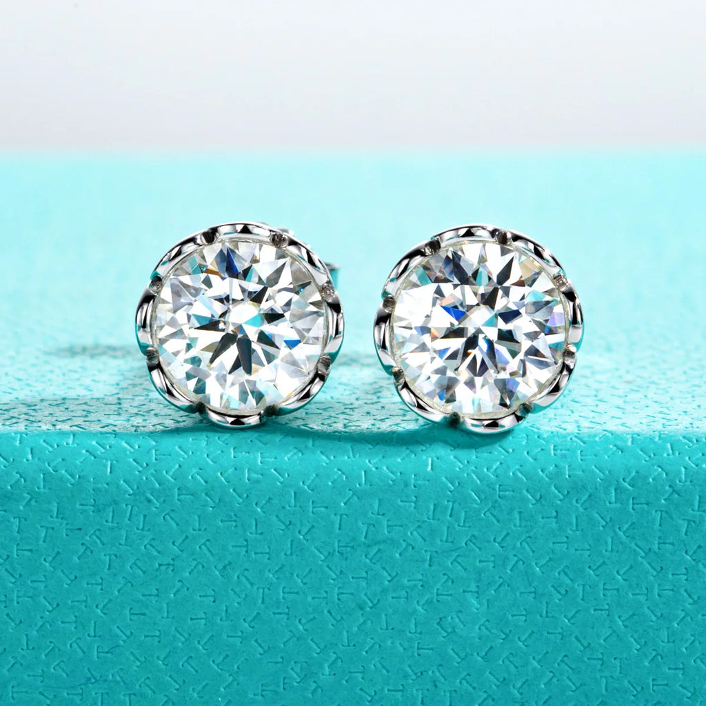 D-Color VVS1 Moissanite Stud Earrings - 925 Sterling Silver