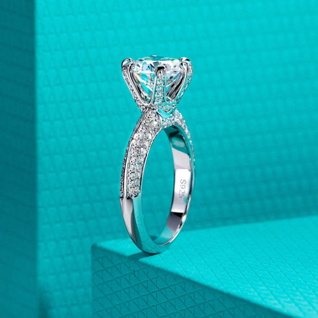 3ct Round Cut D-Color Moissanite Engagement Ring - 925 Sterling Silver