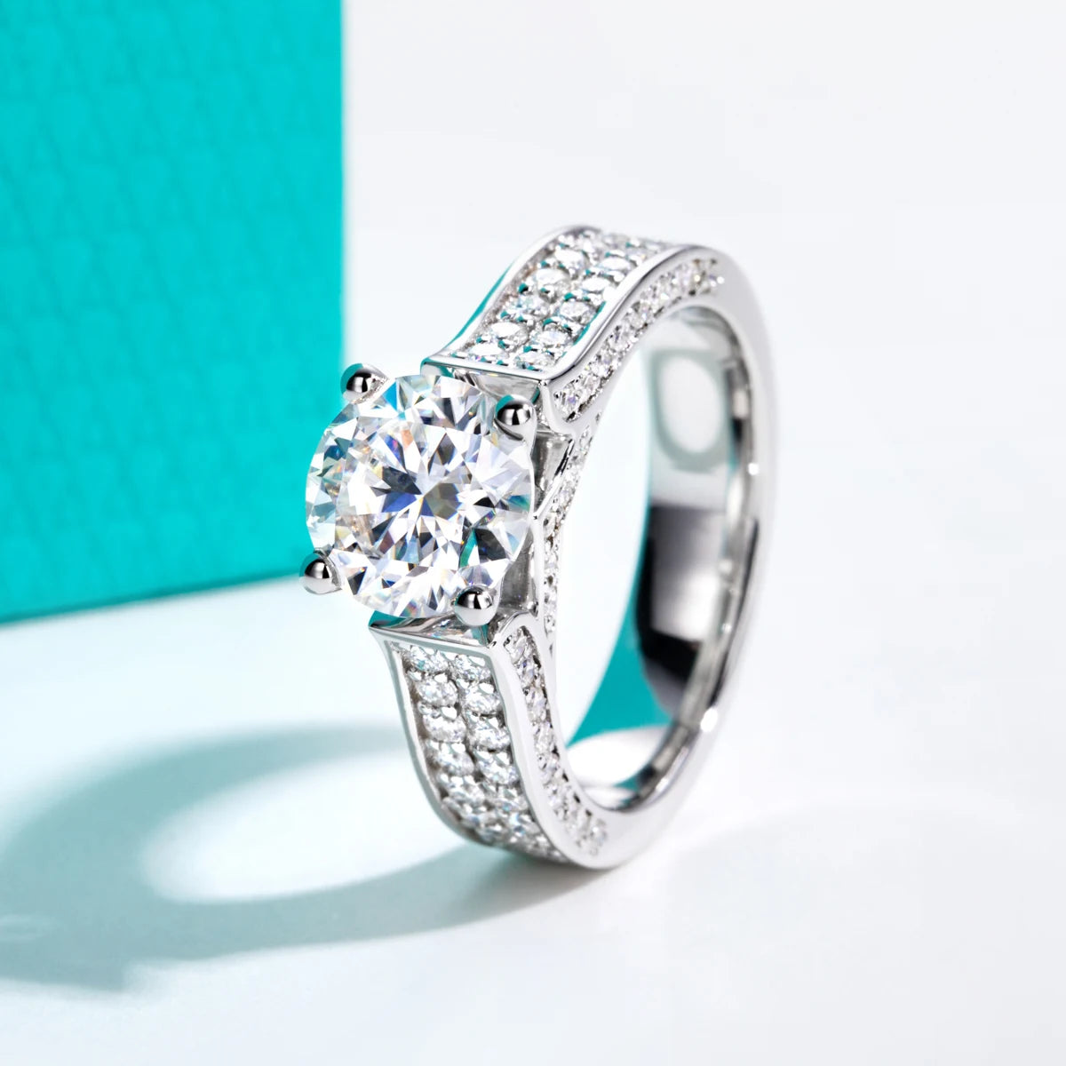 2ct Round Cut D-Color Moissanite Engagement Ring - 925 Sterling Silver