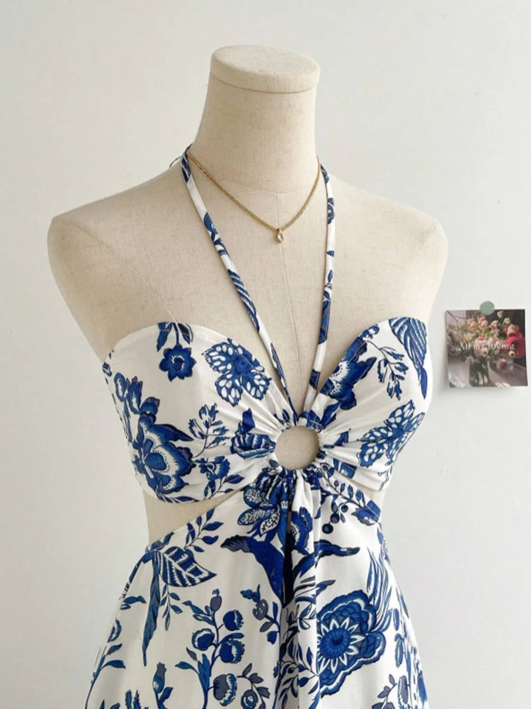 Floral Halter Neck Dress – Romantic A-Line Vacation Style