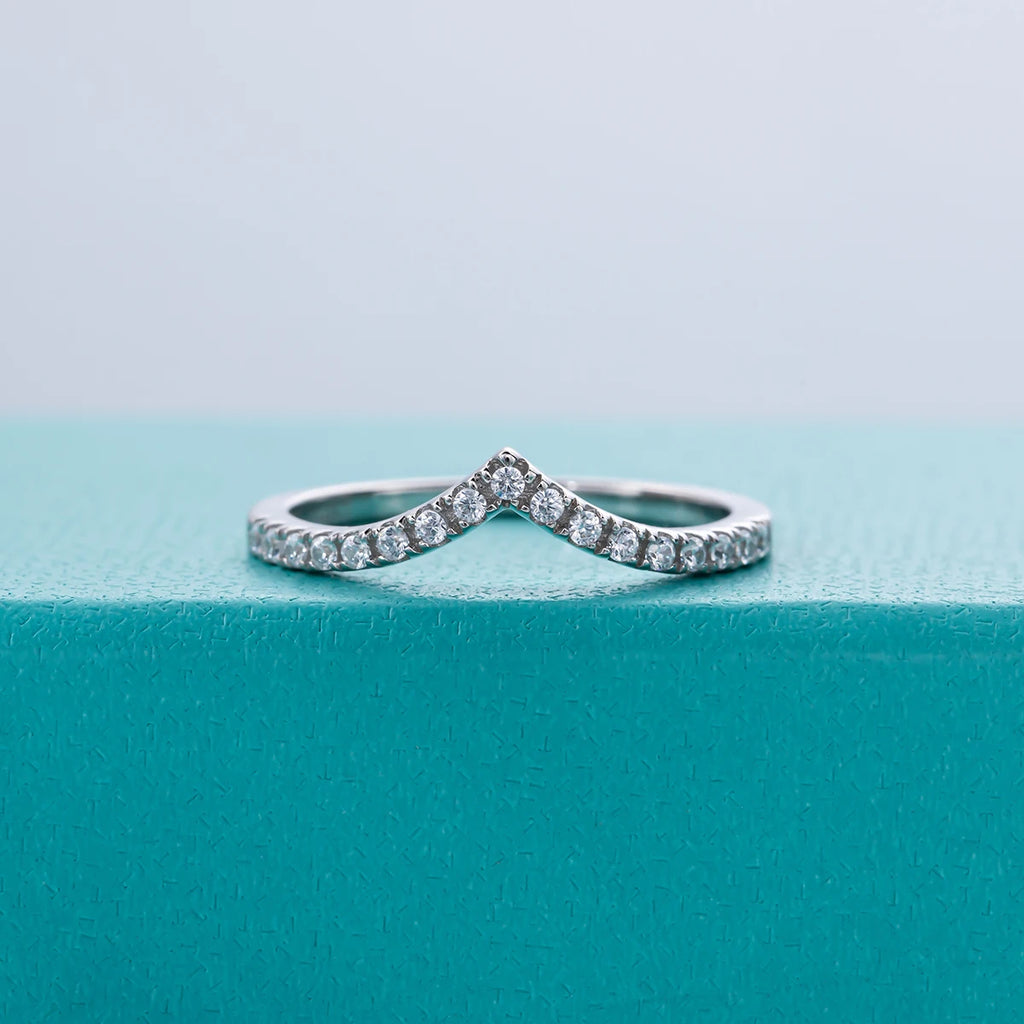 V-Row Moissanite Engagement Ring