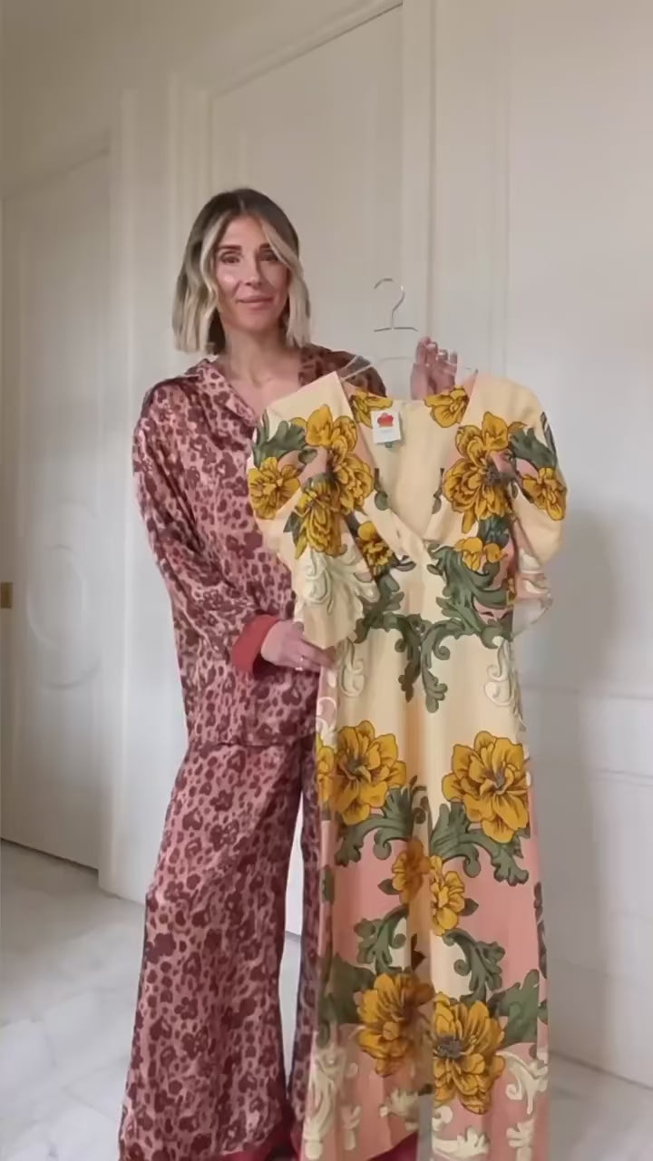 Boho Deep V Maxi Dress – Puff Sleeve Retro Print Summer Look